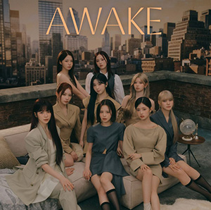 NiziU／AWAKE (通常盤） e通販.com