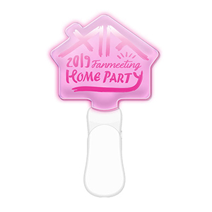 XIA (ジュンス)／2019 XIA ファンミーティング ～HOME PARTY～DAY 大阪公演 SPECIAL GOODS ｢HOME PARTY ライト(ピンク)｣ e通販.com